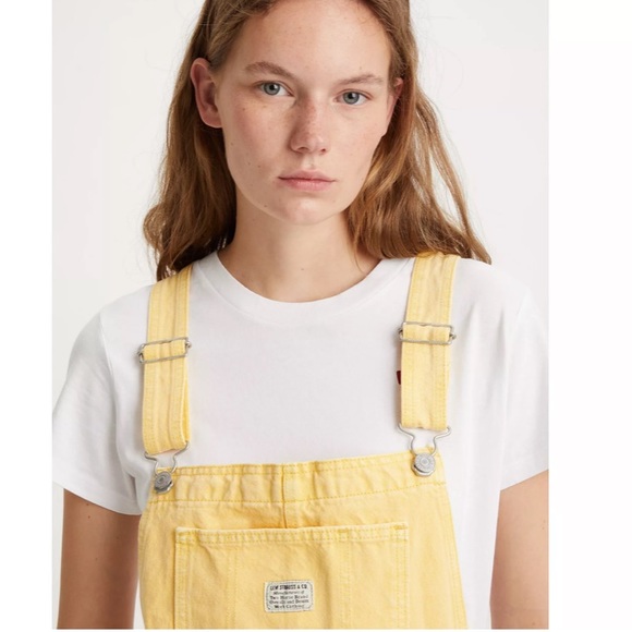 NWT Levi vintage Denim cutoff shortall overall bright yellow size small - Picture 2 of 12